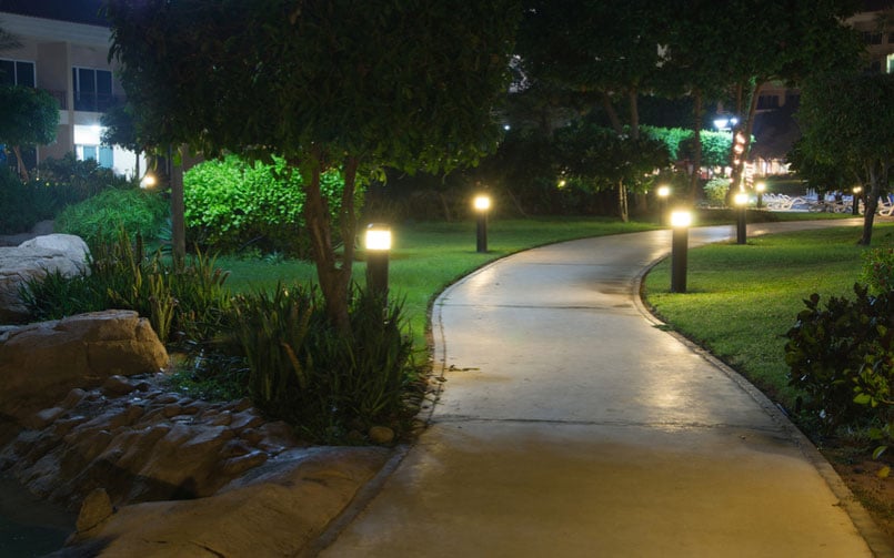 Warriors for light - Landscape lighting in Houston